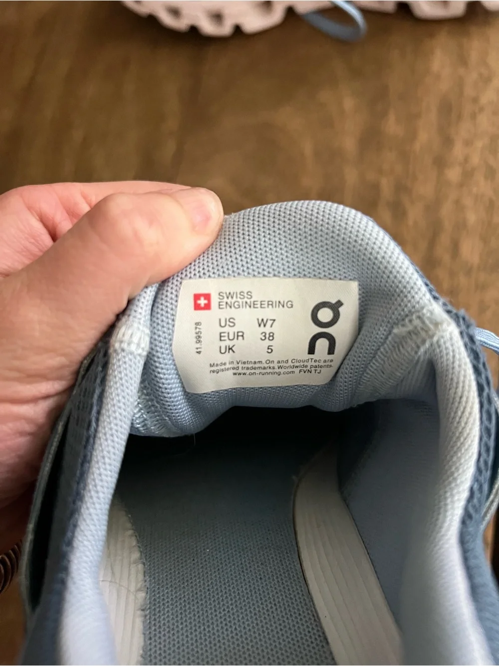 On Running Cloudswift Light Blue Women’s Running Sneakers